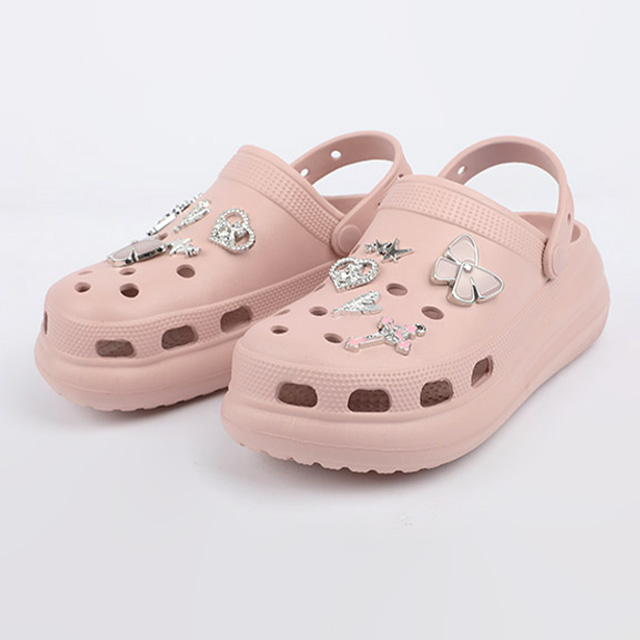 女式装饰木底鞋