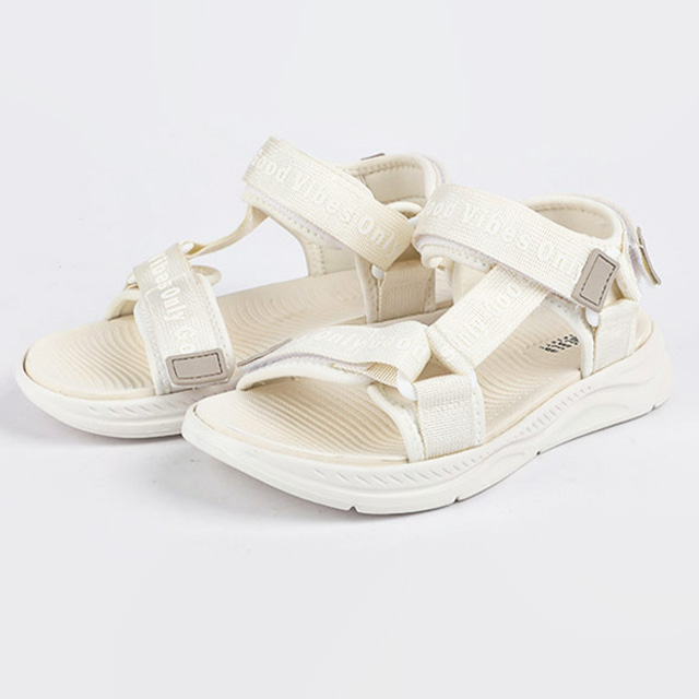 女士户外运动凉鞋